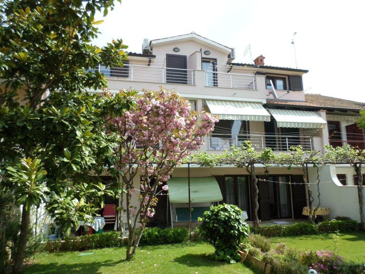 Kamelija Apartment Rovinj Luaran gambar