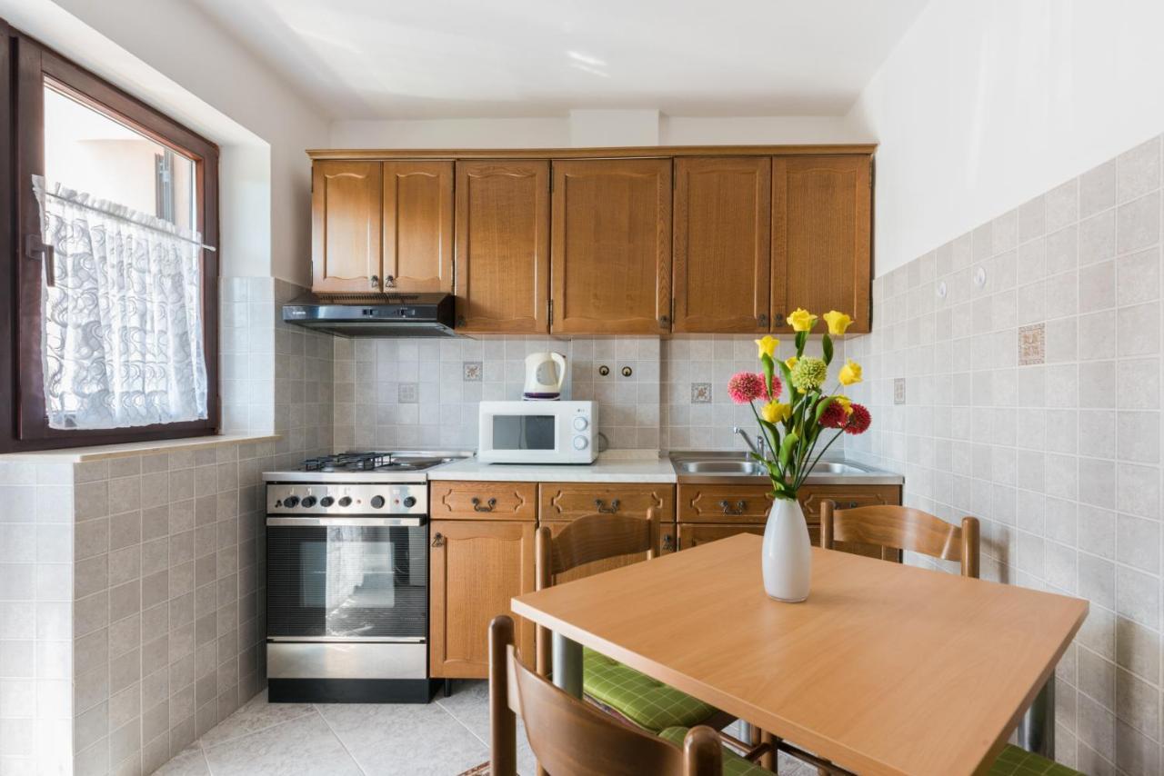 Kamelija Apartment Rovinj Luaran gambar